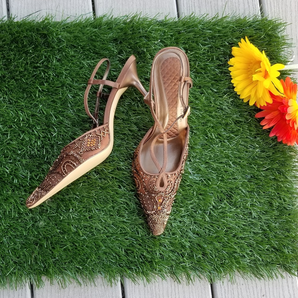 Valerie Stevens brown beaded heels